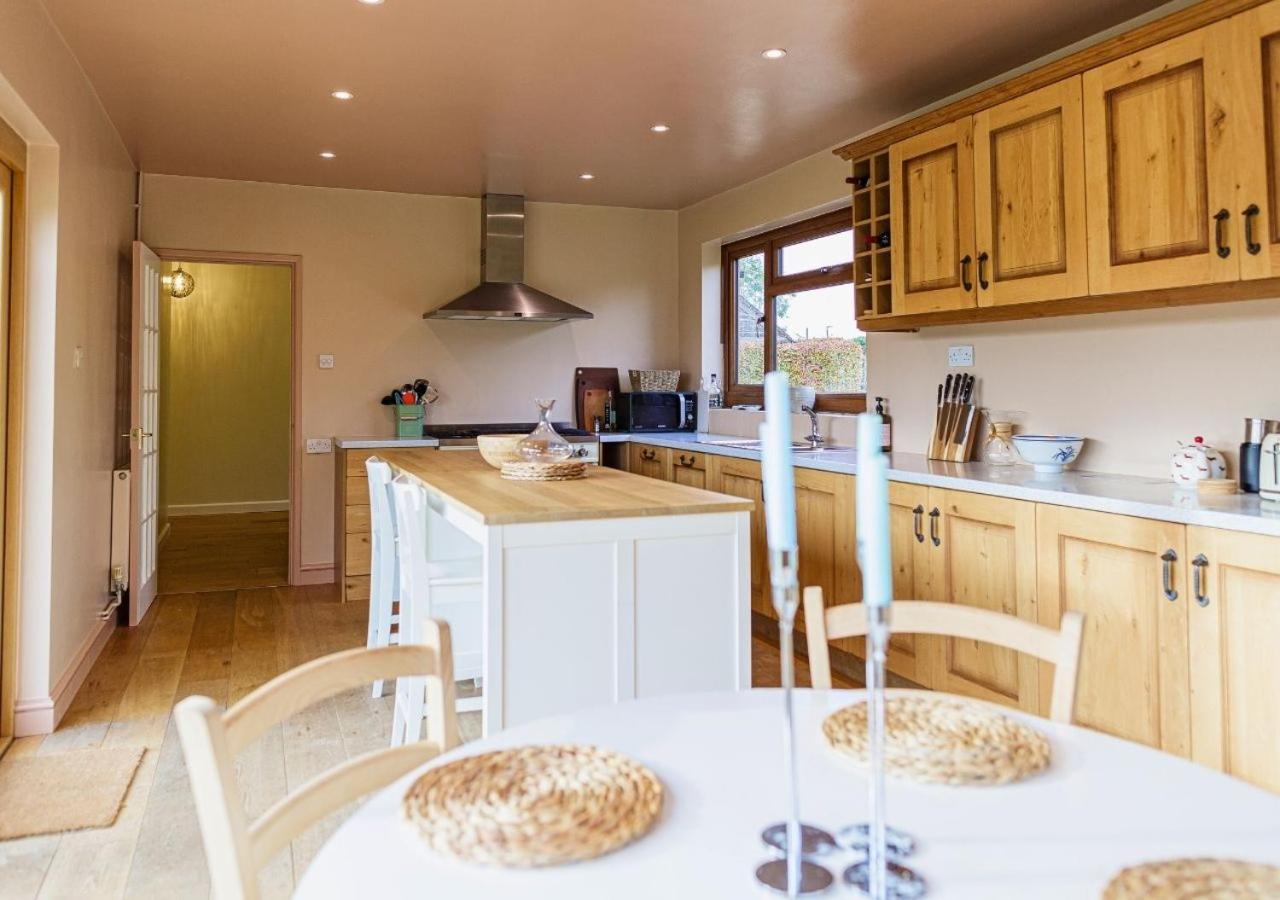 Charming 3Bd Cotswolds Family Retreat Villa Bourton-on-the-Water Eksteriør bilde